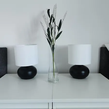 Monteurzimmer Kwatery Pracownicze Apartment Hahnichen